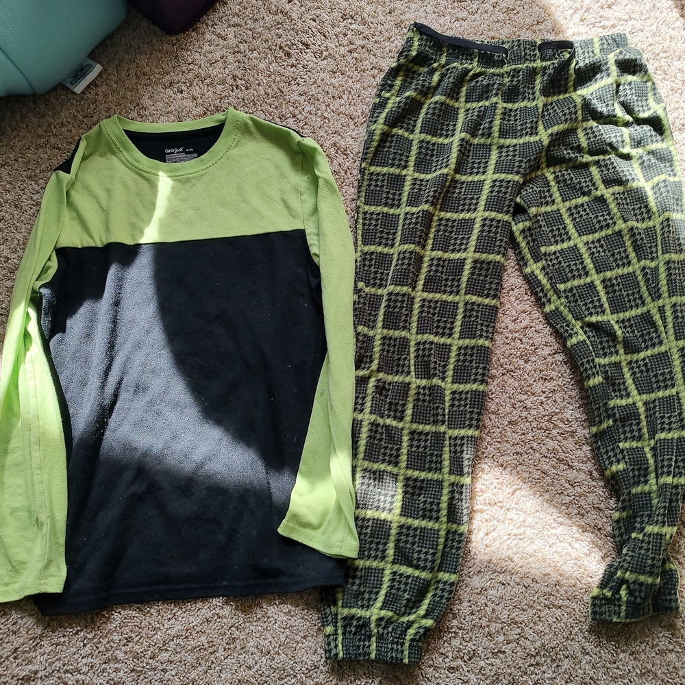Cat & Jack Lime Green and Black Boys Two-Piece Pajama Set